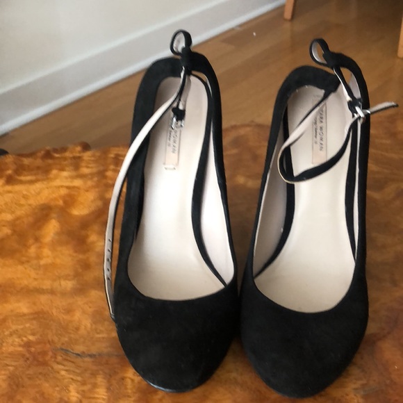 - Zara, retro heels size 8. In great condition. - Picture 2 of 8